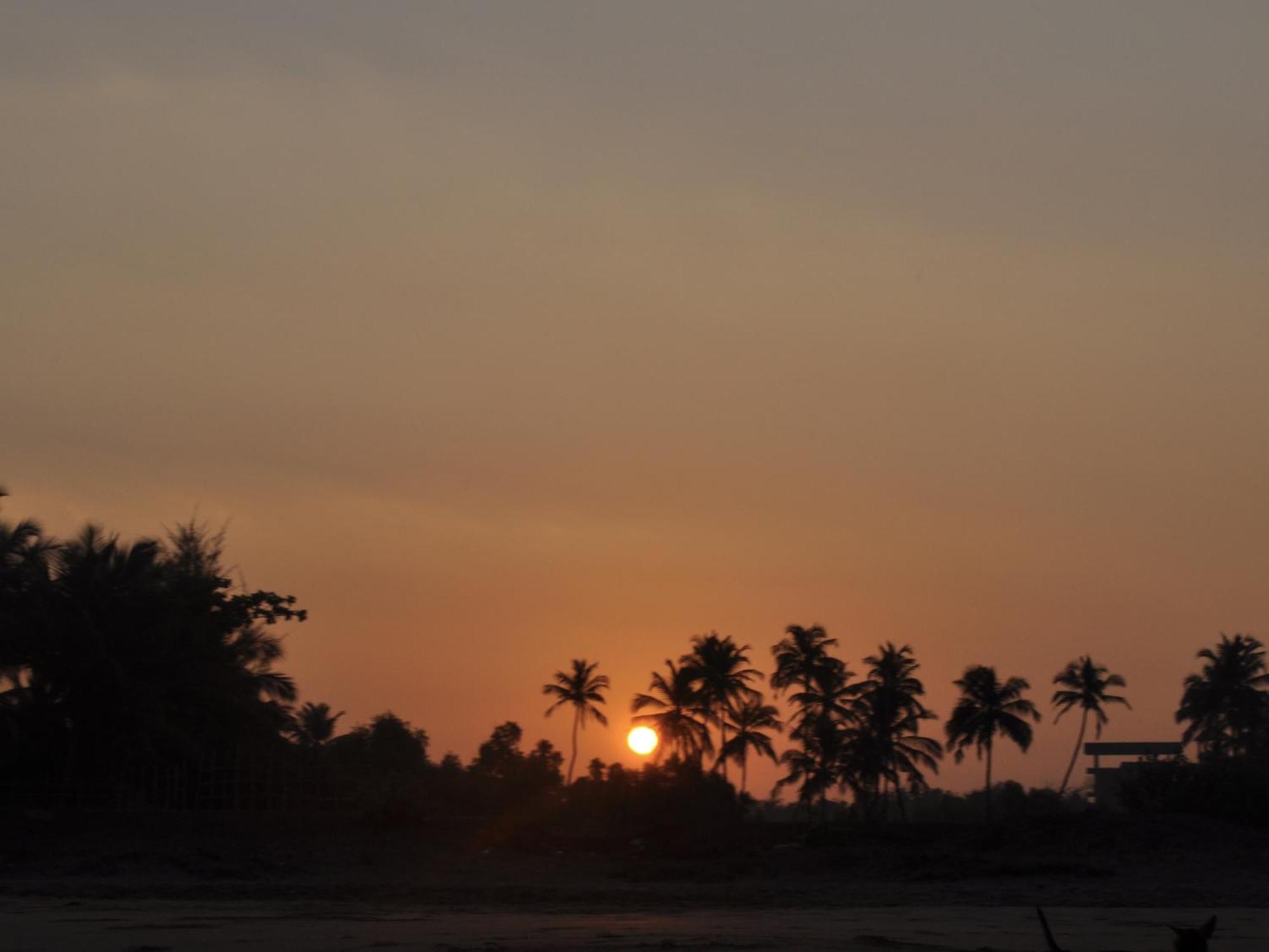 Hotel Tutti Garden Bungalows Mormugao Exterior foto